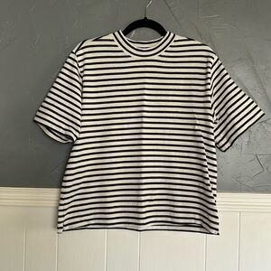 Mid weight AYR striped tee size M